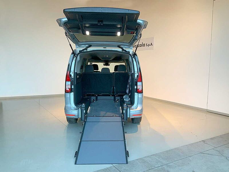 Volkswagen Caddy 2.0 TDI 122CV DSG MAXI SPACE TRASPORTO DISABILI