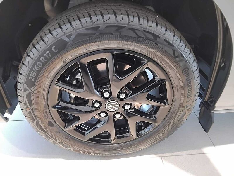 Volkswagen Caravelle 7&ordf; '25 e-64kWh 217CV RWD PC Life