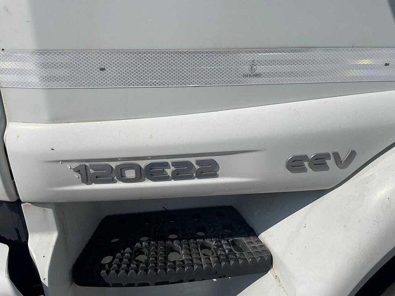 Iveco EUROCARGO 120E22