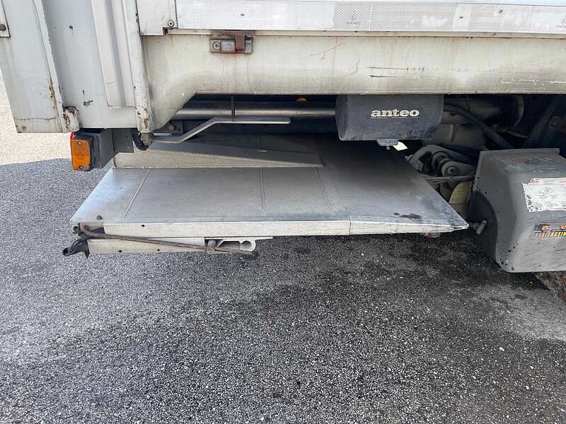 Iveco EUROCARGO 120E22