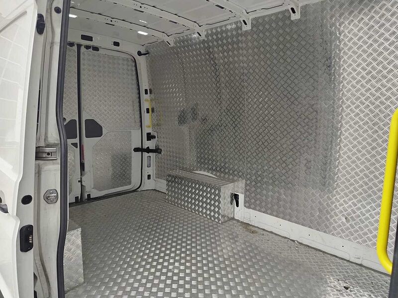 Volkswagen Crafter 30 2.0 TDI 140CV L3H3 Business