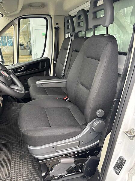 Fiat Ducato 2.2 Mjt 160cv con Sponda Caricatrice
