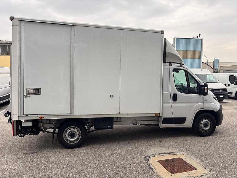 Fiat Ducato 2.2 Mjt 160cv con Sponda Caricatrice